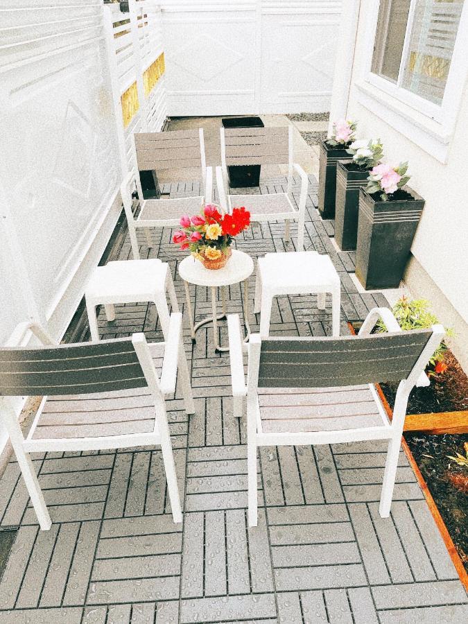 Entire New Cozy And Modern 2-Storey House Vancouver Ngoại thất bức ảnh